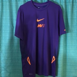 EUC NIKE MECURIAL XL DRI-FIT